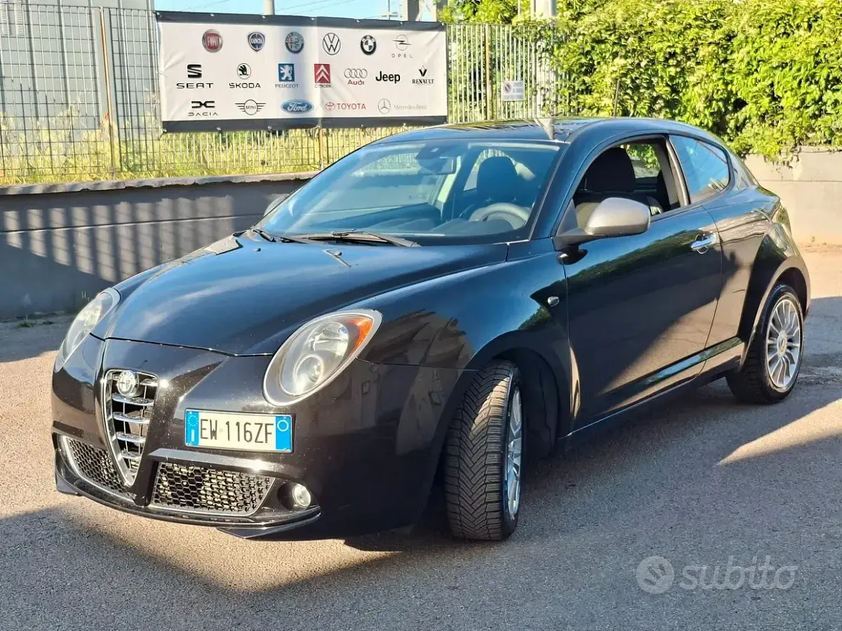 Usata Alfa Romeo MiTo Distinctive 120 CV (88 kW) 2014 Nero Utilitaria