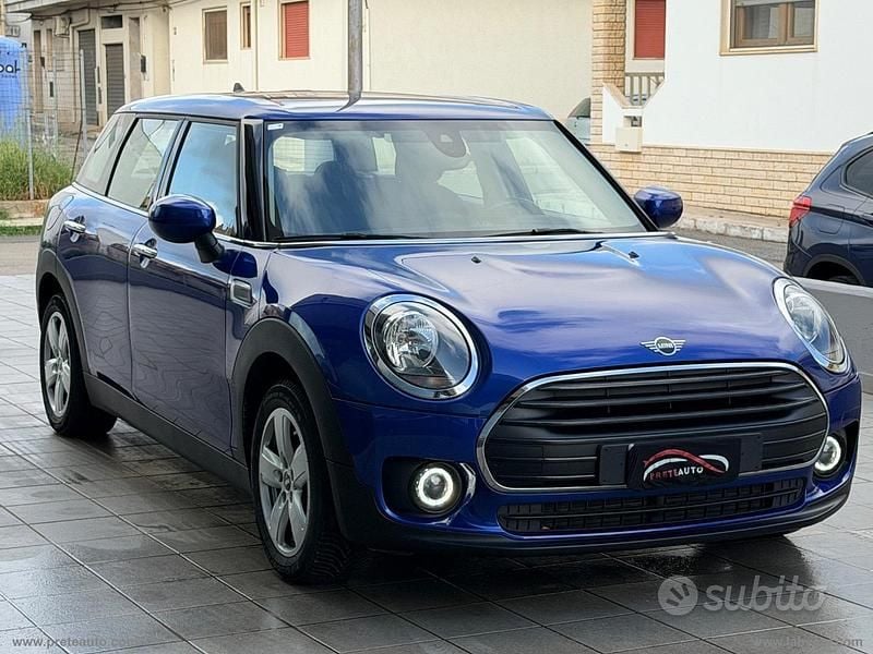 Usata Mini One D Clubman 115 CV (84 kW) 2020 Blu Station wagon