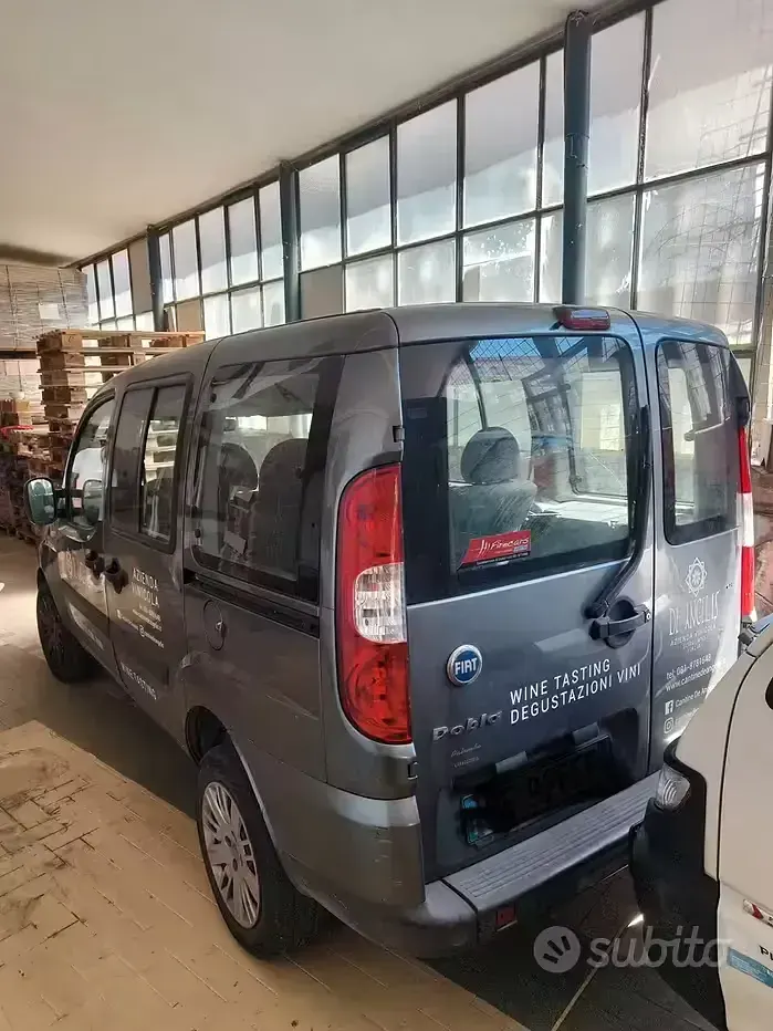 Usata Fiat Doblò 105 CV (77 kW) 2007 Grigio Monovolume