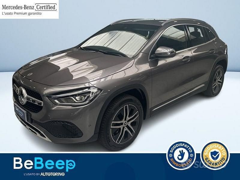 Grigio metallizzato Usata 2022 Mercedes GLA180 SUV | 34.500 € (Buon prezzo) - Immagine 1/3