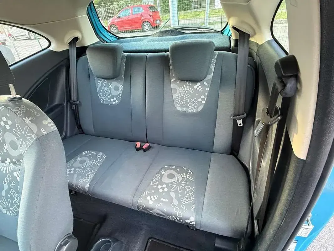 Usata Ford Ka Titanium 69 CV (50 kW) 2014 Blu/azzurro Berlina