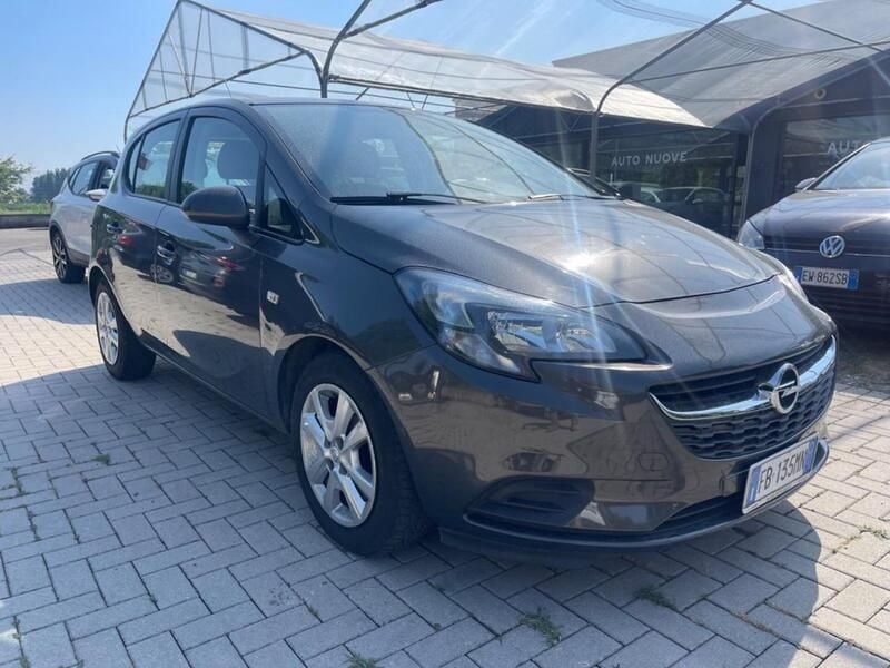 Usata Opel Corsa 75 CV (55 kW) 2014 Grigio Berlina