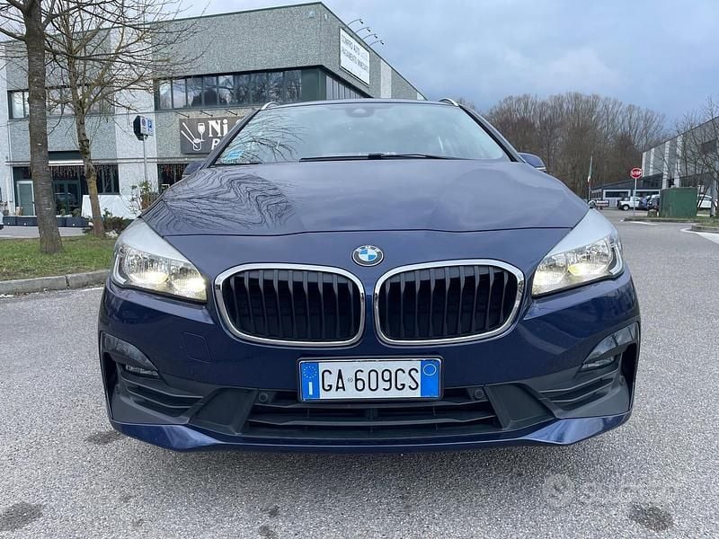 Usata BMW 216 Active Tourer 116 CV (85 kW) 2020 Blu/azzurro Monovolume