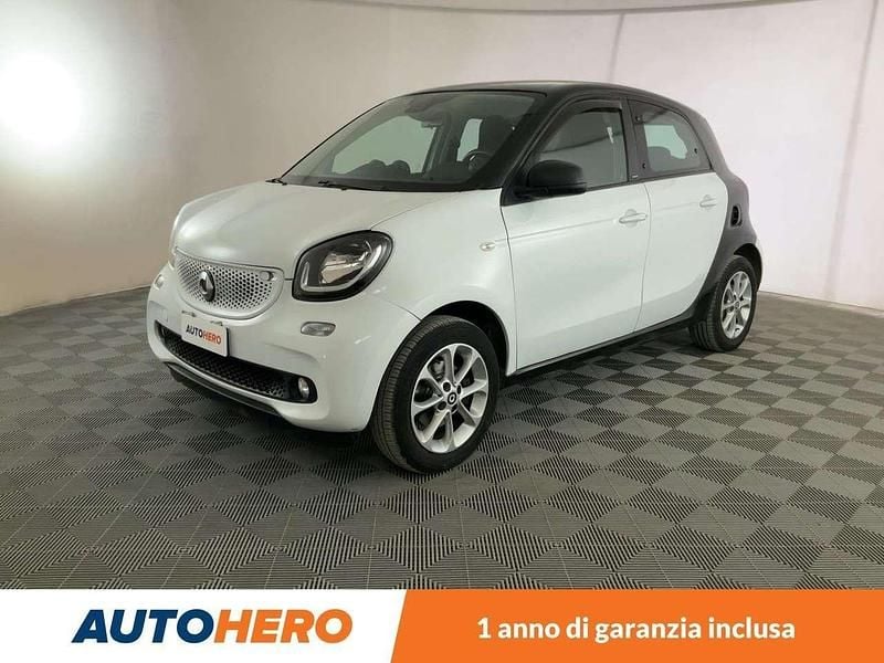 Bianco Usata 2018 Smart ForFour Passion Due volumi | 11.599 € (Buon prezzo) - Immagine 1/3