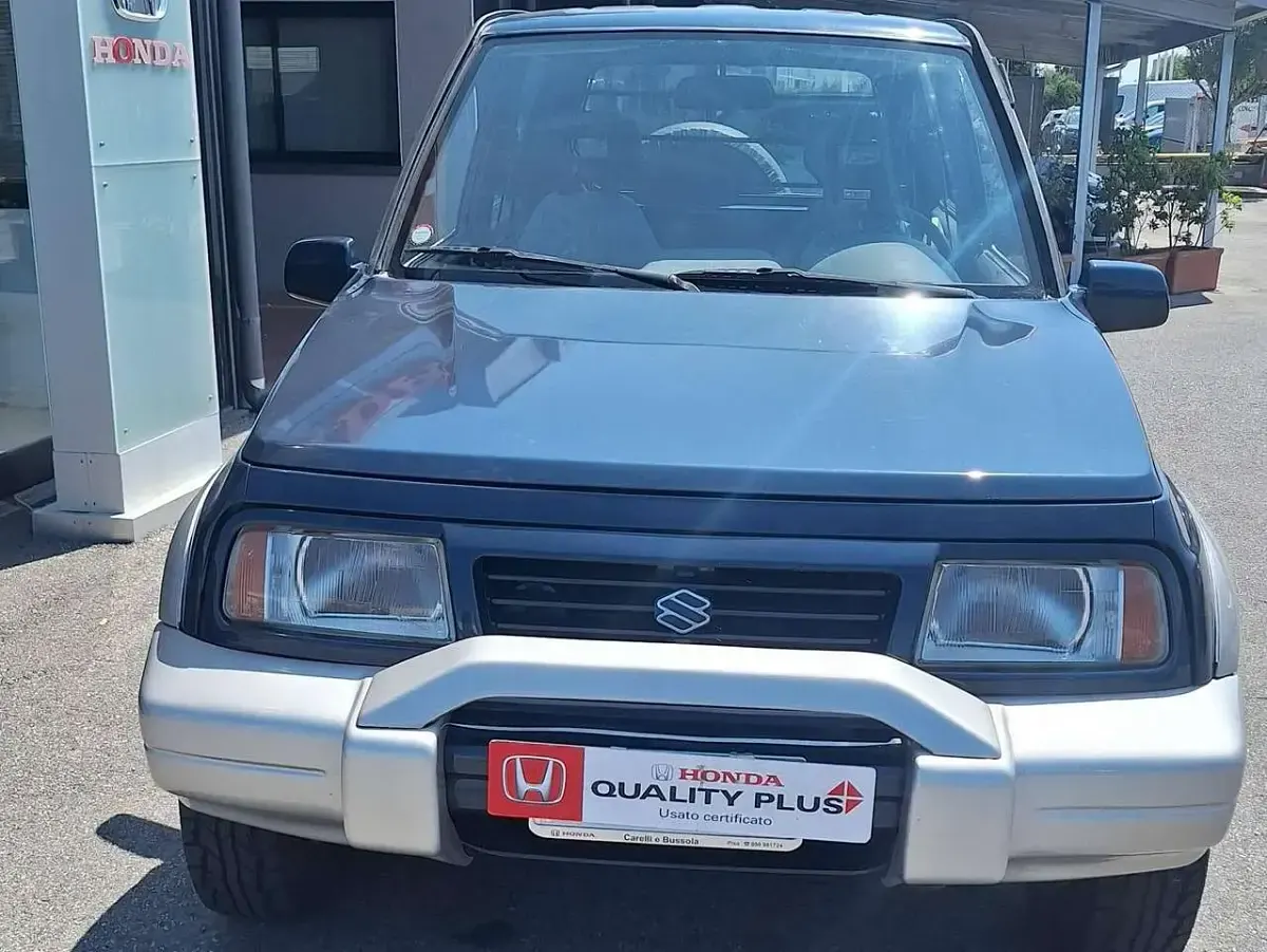 Usata Suzuki Vitara 75 CV (55 kW) 1997 Blu/azzurro SUV