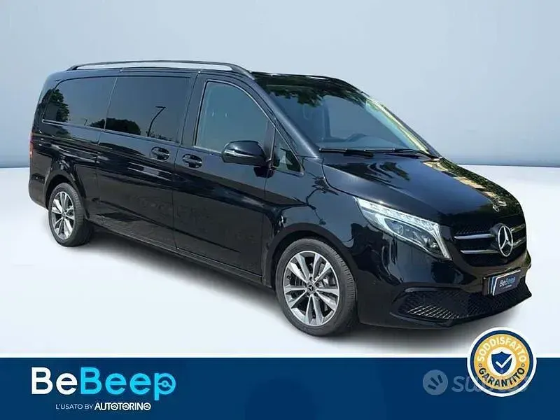 Usata Mercedes V250 Premium 190 CV (139 kW) 2022 Nero Monovolume