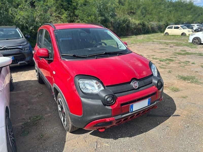 Usata Fiat Panda Cross 65 CV (47 kW) 2024 Rosso Berlina