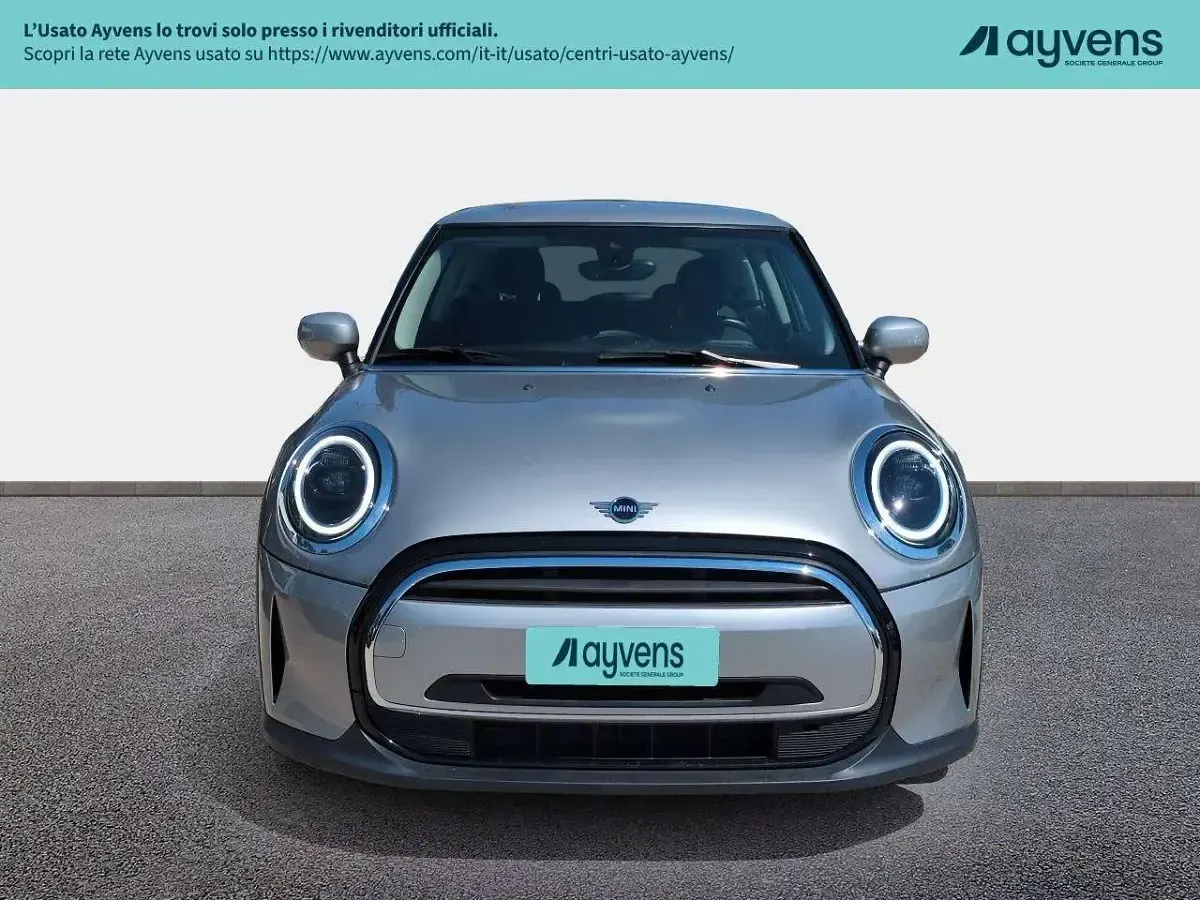 Usata Mini Cooper Classic 136 CV (100 kW) 2022 Moonwalk grey Utilitaria