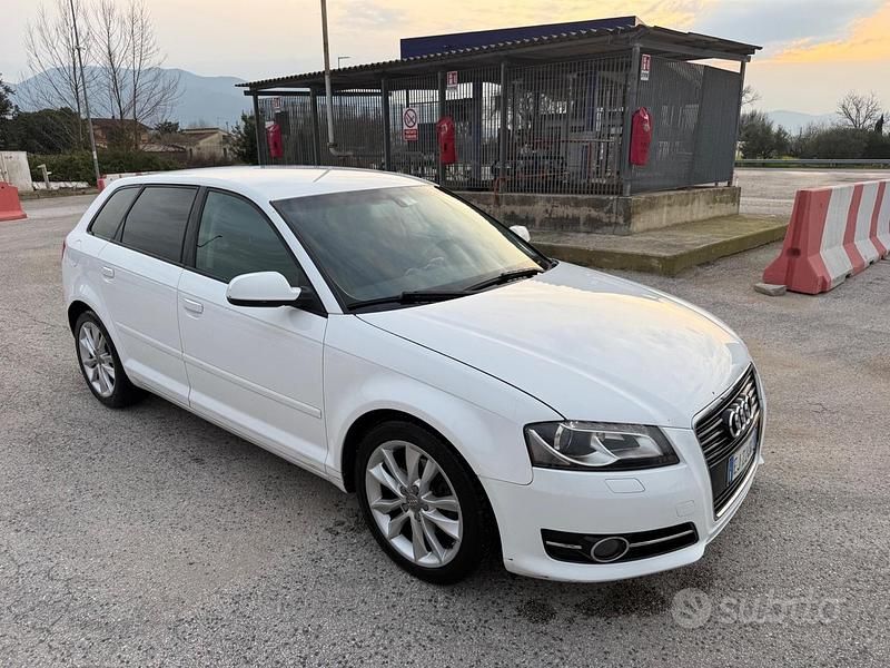 Usata Audi A3 Ambiente 140 CV (102 kW) 2011 Bianco Utilitaria