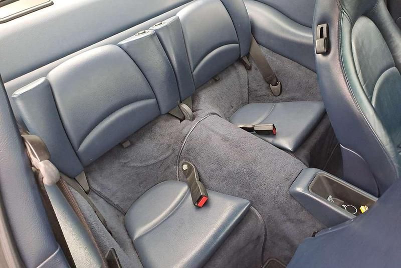 Usata Porsche 911 Carrera 272 CV (200 kW) 1994 Argento Coupé