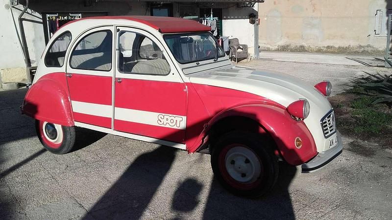 Usata Citroën 2CV 29 CV (21 kW) 1982 Bianco Berlina