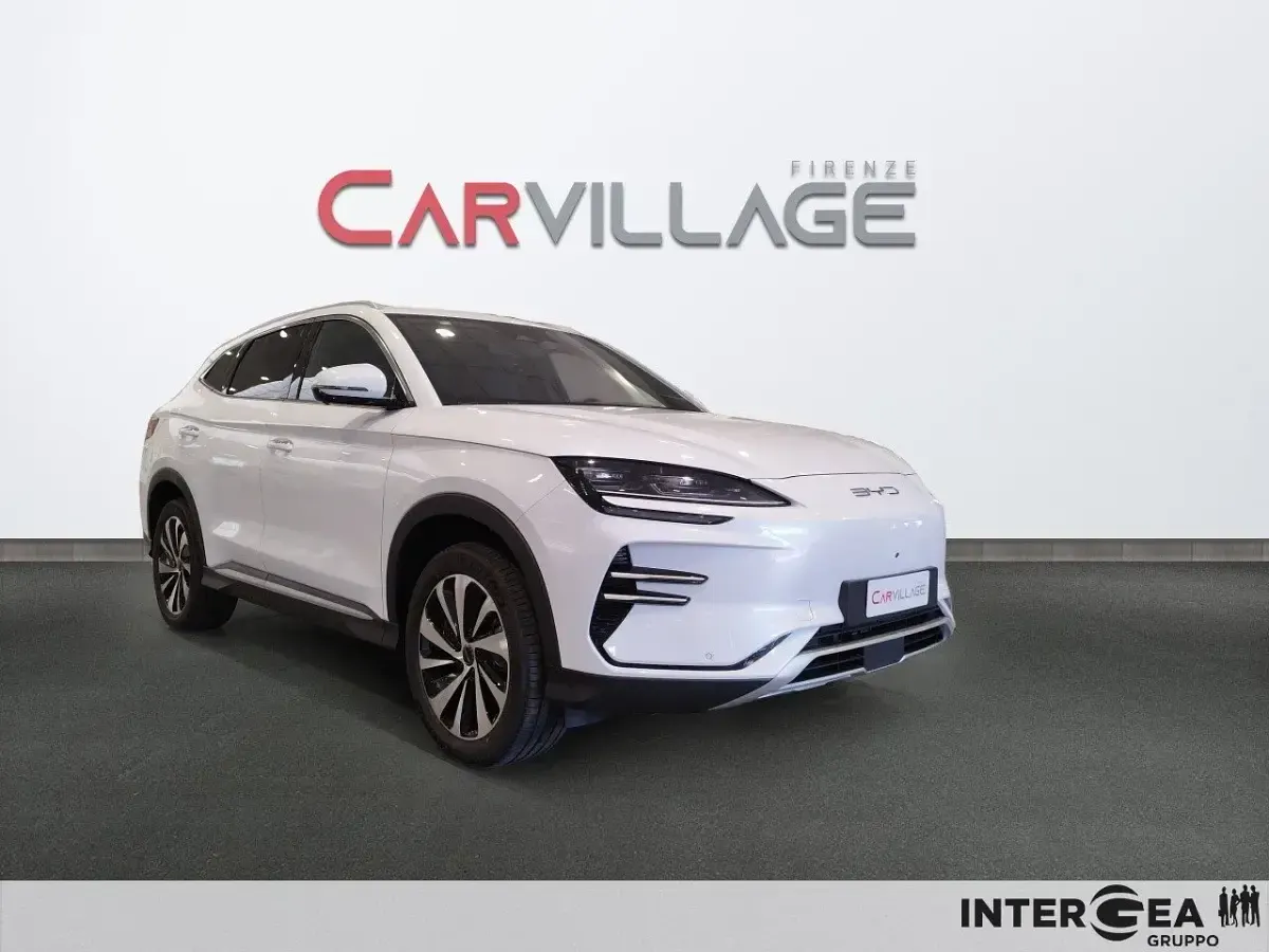 Nuova BYD Seal U Design 218 CV (160 kW) 2026 Snow white SUV