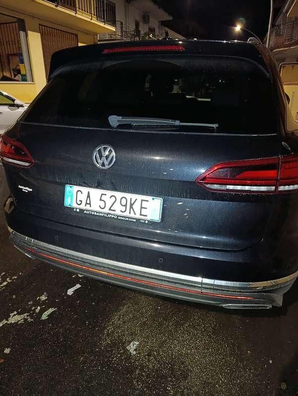 Usata VW Touareg Elegance 231 CV (169 kW) 2020 Nero SUV