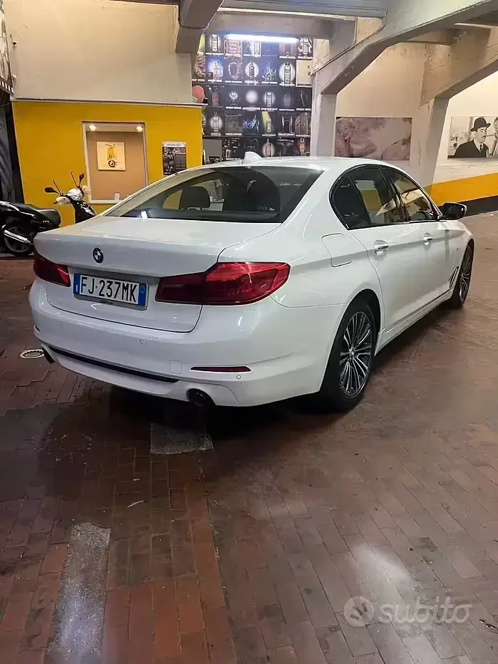 Usata BMW 520 M Sport 190 CV (139 kW) 2017 Bianco Berlina