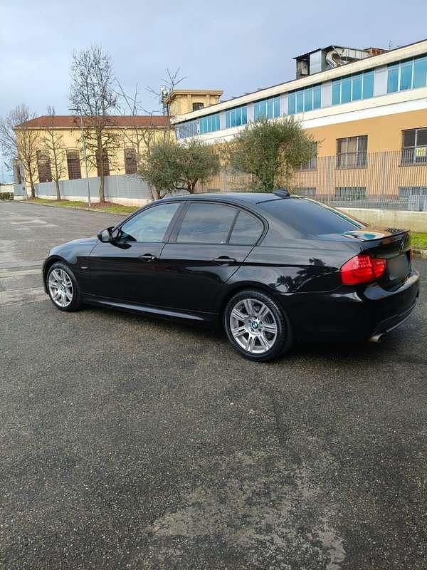 Usata BMW 320 M Sport 184 CV (135 kW) 2011 Nero Berlina