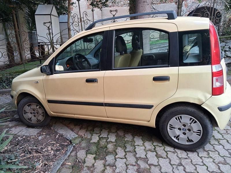 Usata Fiat Panda 2006 Giallo Utilitaria