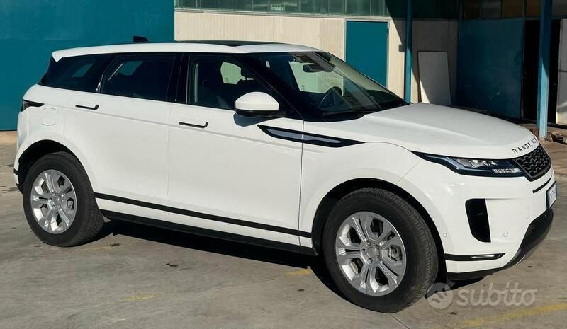 Usata 2022 Land Rover Range Rover evoque SUV | 39.000 € (Cara) - Immagine 1/4
