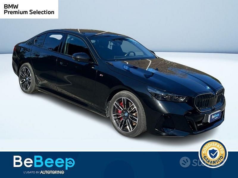 Usata BMW i5 M Sport 289 kW (394 CV) 2025 Nero metallizzato Berlina