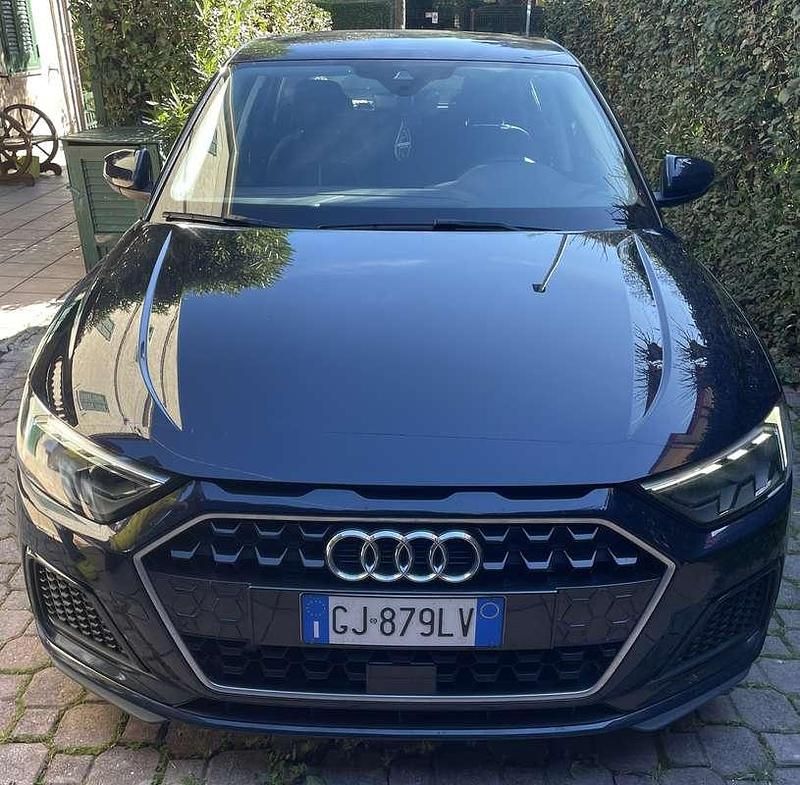 Usata Audi A1 Sportback Admired 95 CV (69 kW) 2022 Blu/azzurro Utilitaria