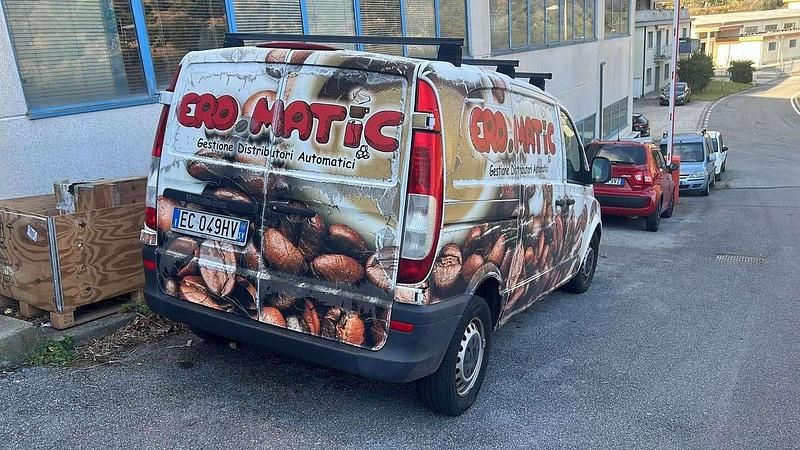 Usata Mercedes Vito 150 CV (110 kW) 2010 Furgone