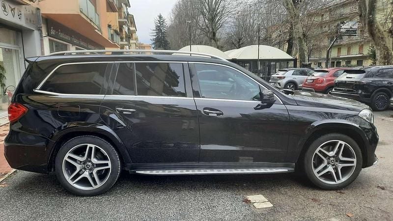 Usata Mercedes GLS350 Premium Plus 258 CV (189 kW) 2017 Nero ossidiana SUV