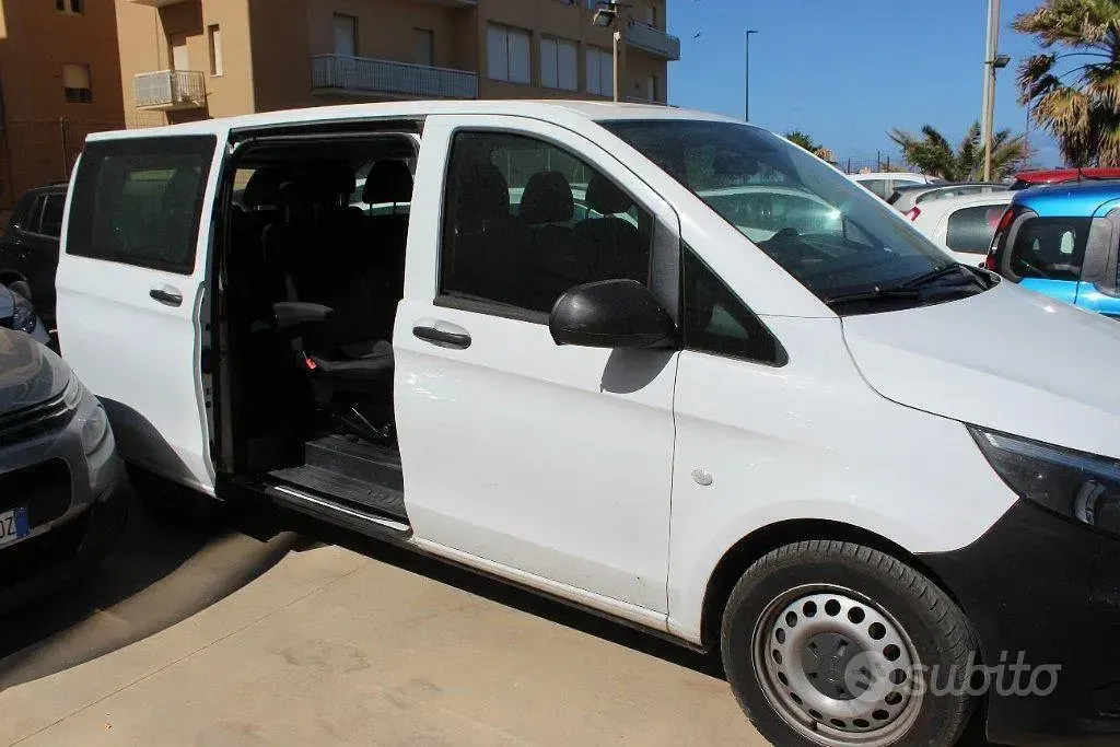 Usata Mercedes Vito 136 CV (100 kW) 2022 Bianco Furgone