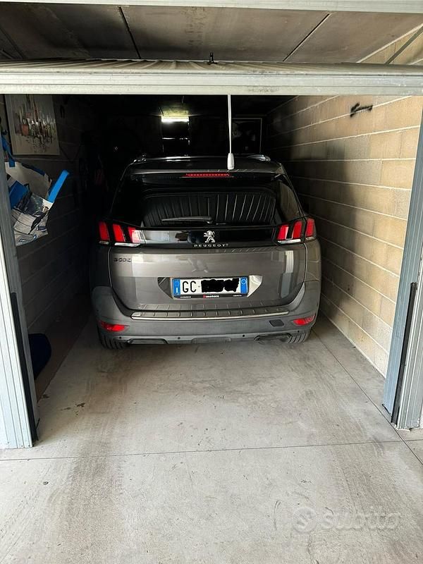 Usata Peugeot 5008 Allure 131 CV (96 kW) 2020 Grigio Monovolume