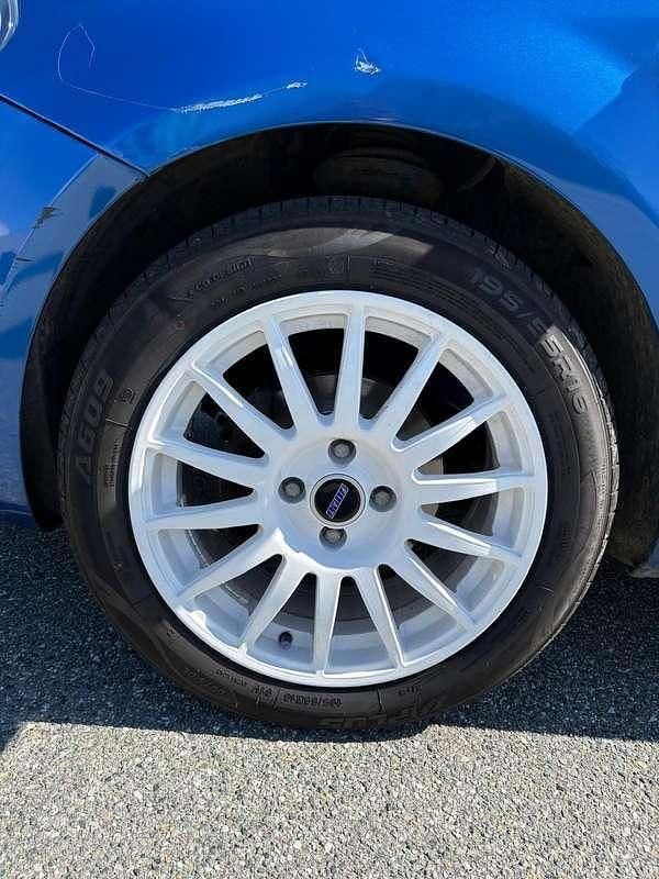 Usata Fiat Punto Evo Dynamic 69 CV (50 kW) 2011 Blu/azzurro Utilitaria