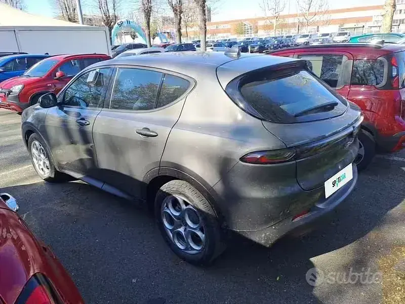 Usata Alfa Romeo Tonale Sprint 131 CV (96 kW) 2022 Grigio SUV