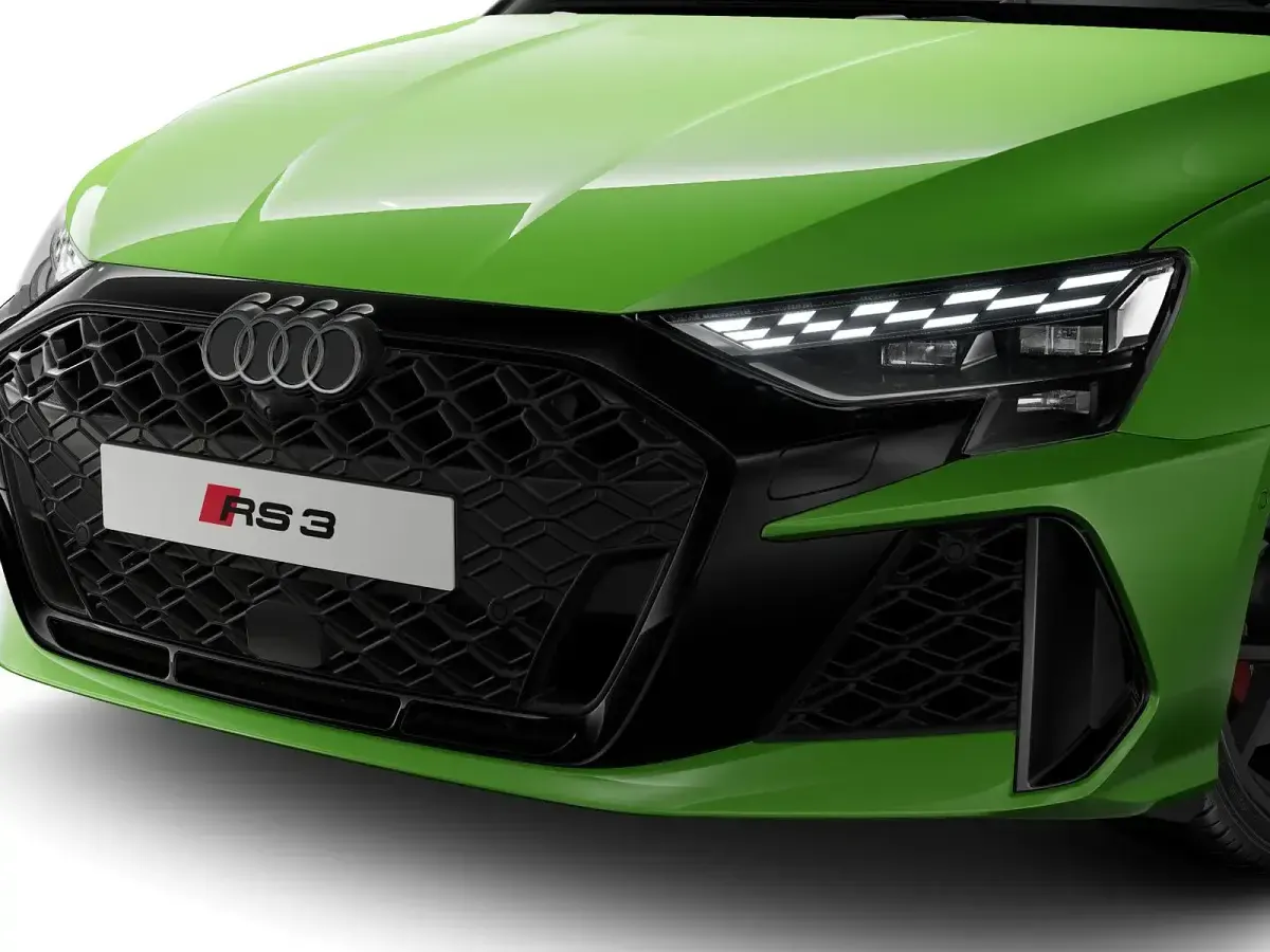 Usata Audi RS3 Comfort 400 CV (294 kW) 2025 Verde kyalami Berlina