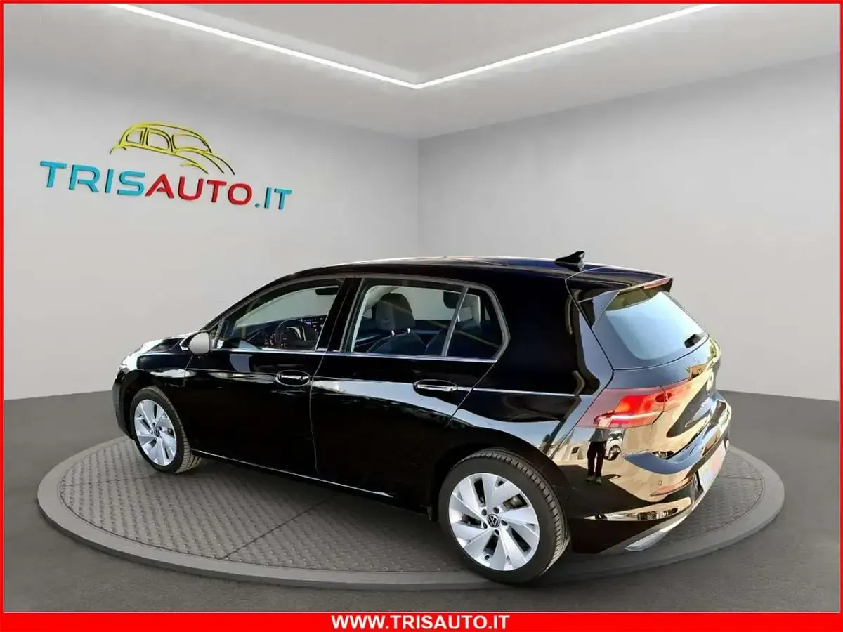 Usata VW Golf VIII Style 150 CV (110 kW) 2025 Nero Utilitaria