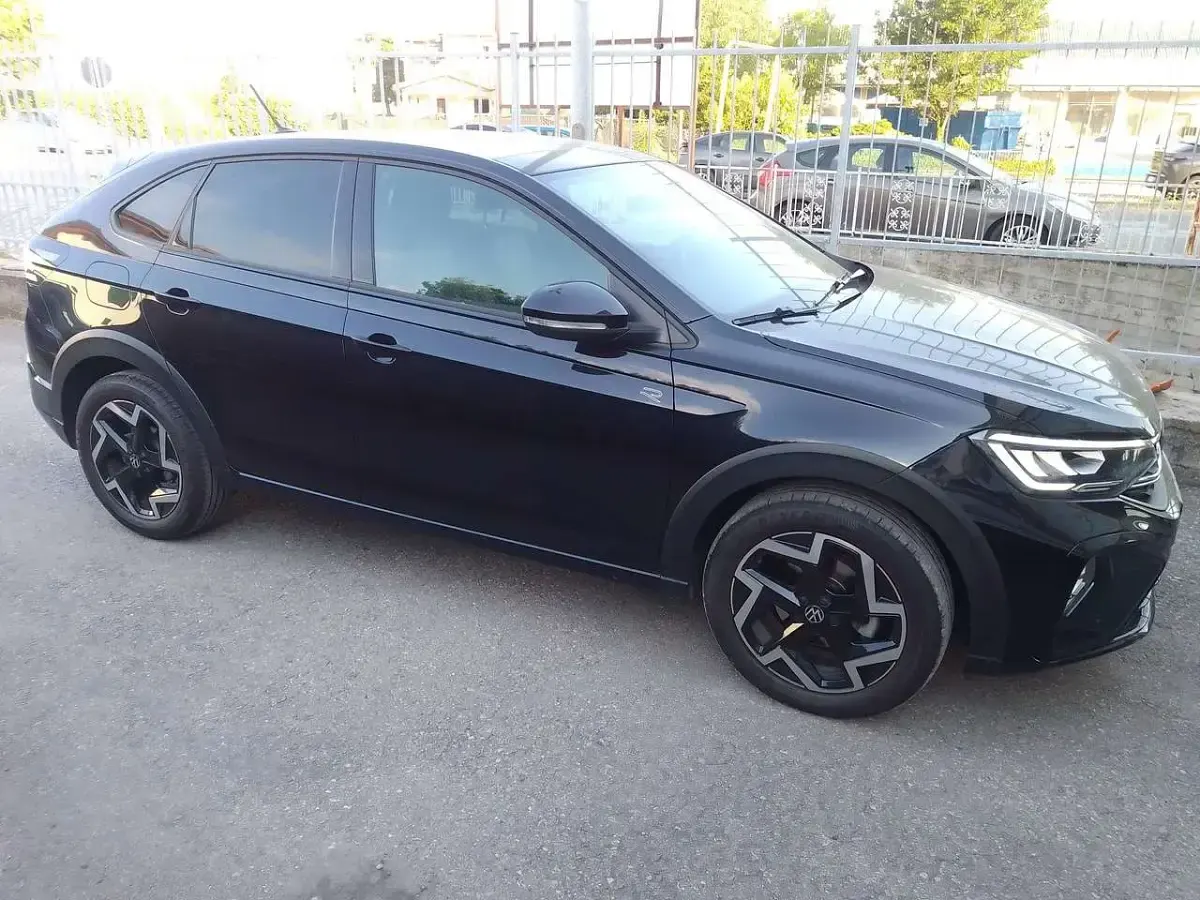 Usata VW Taigo R-line 116 CV (85 kW) 2025 Nero SUV