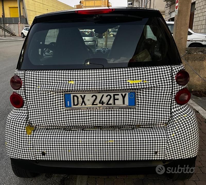 Begagnad Smart ForTwo Coupé Passion 71 HK (52 kW) 2009 Vit Sportkupé