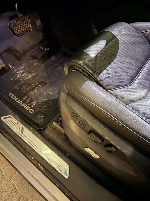 Usata VW Touareg Elegance 286 CV (210 kW) 2022 Argento SUV