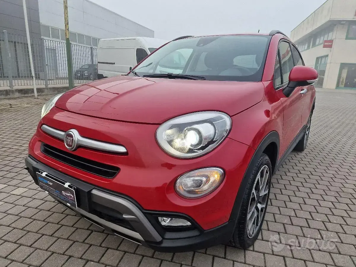 Usata Fiat 500X Cross Plus 139 CV (102 kW) 2015 Rosso SUV
