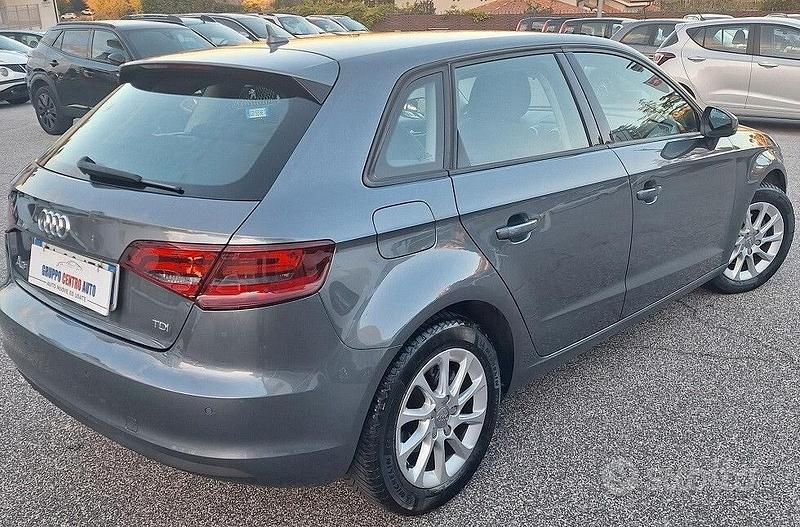 Usata Audi A3 Ambition 110 CV (80 kW) 2015 Grigio Berlina