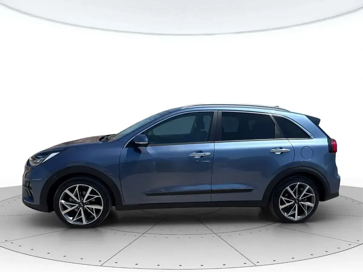 Usata Kia Niro Style 105 CV (77 kW) 2020 Blu SUV