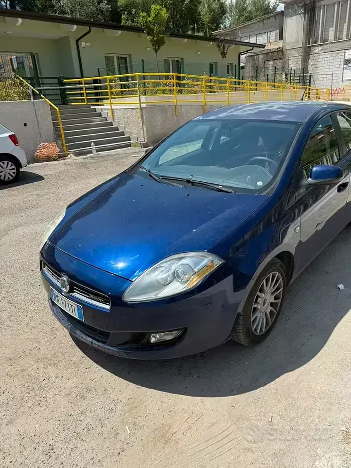 Usata Fiat Bravo 65 CV (47 kW) 2007 Bluazzurro Utilitaria