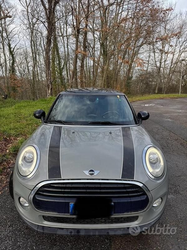 Usata Mini Cooper 88 CV (64 kW) 2019 Grigio Utilitaria
