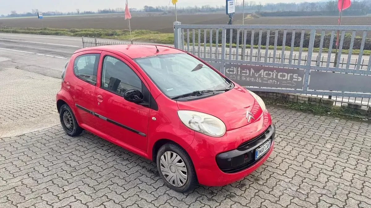 Usata Citroën C1 68 CV (50 kW) 2007 Rosso Utilitaria