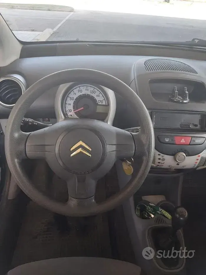 Usata Citroën C1 68 CV (50 kW) 2010 Grigio Utilitaria