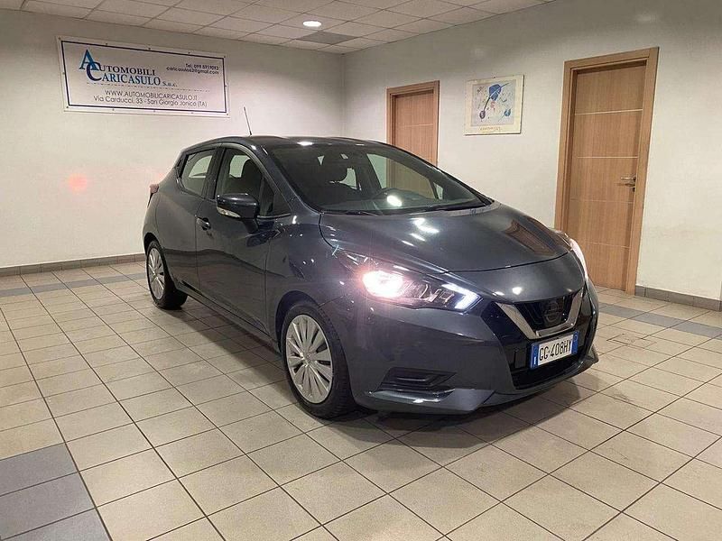 Grigio scuro metallizzato Usata 2021 Nissan Micra Acenta Tre volumi | 11.500 € (Buon prezzo) - Immagine 1/4