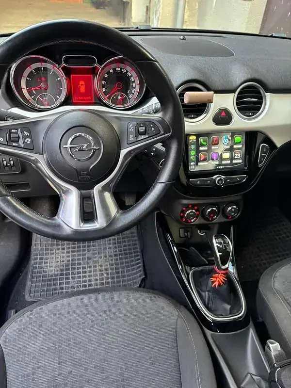 Usata Opel Adam Jam 87 CV (63 kW) 2016 Utilitaria
