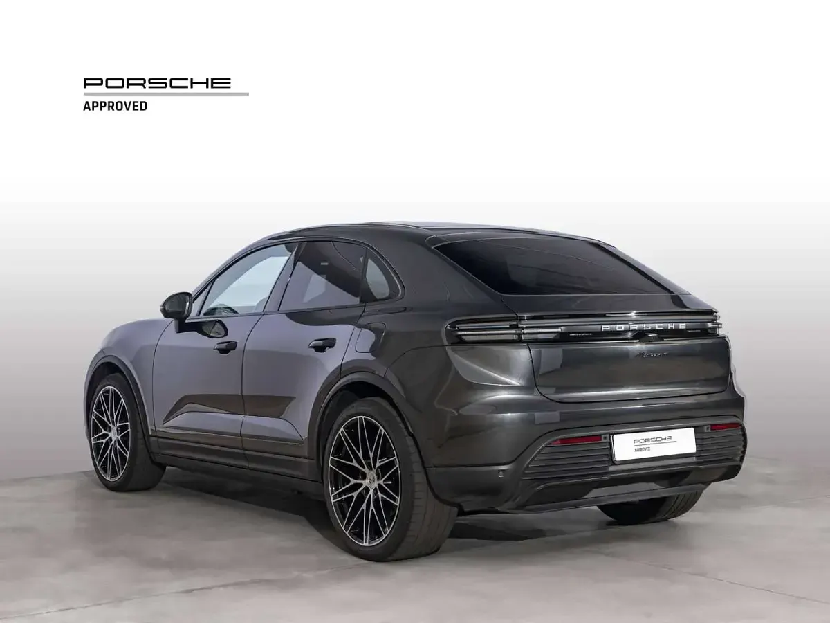 Usata Porsche Macan 197 CV (144 kW) 2025 Vulcano SUV