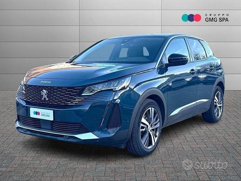 Usata Peugeot 3008 Allure 131 CV (96 kW) 2023 Blu Berlina
