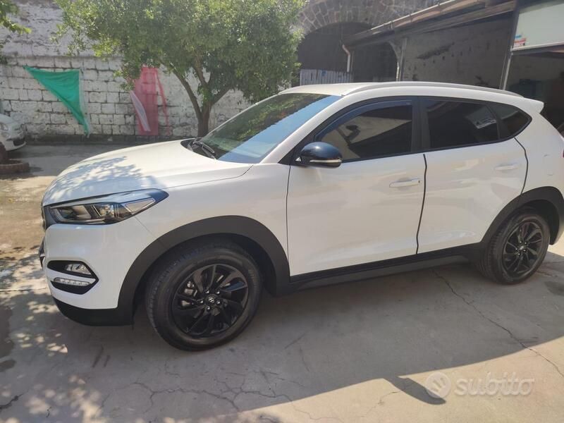 Usata Hyundai Tucson Comfort 115 CV (84 kW) 2017 Bianco SUV