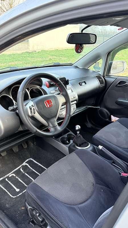 Usata Honda Jazz 83 CV (61 kW) 2006 Utilitaria