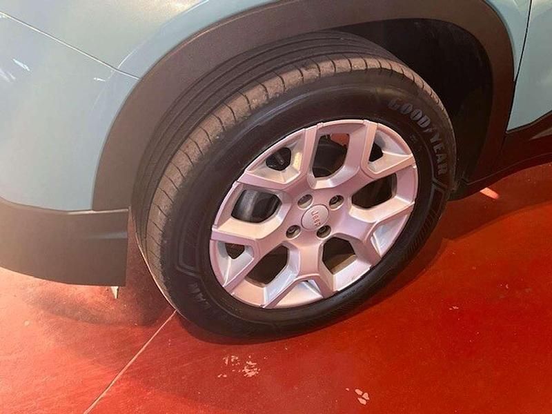 Usata Jeep Avenger Altitude 101 CV (74 kW) 2024 Blu/azzurro SUV