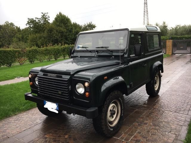 Land rover defender 2003