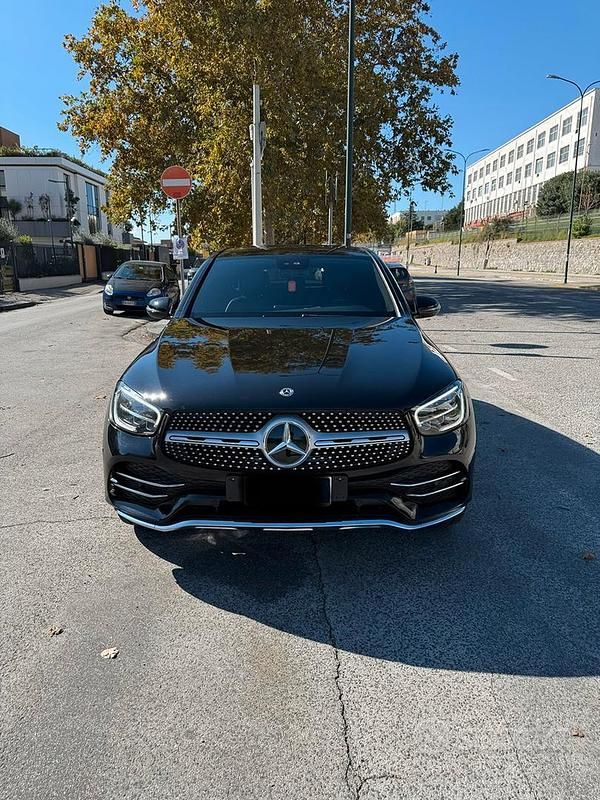 Nero Usata 2019 Mercedes GLC220 Premium Tre volumi | 39.499 € (Molto cara) - Immagine 1/4